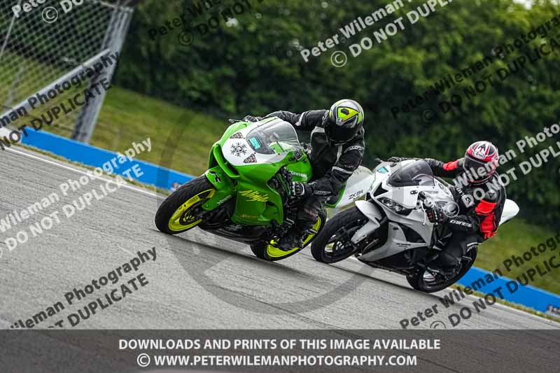 donington no limits trackday;donington park photographs;donington trackday photographs;no limits trackdays;peter wileman photography;trackday digital images;trackday photos